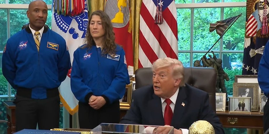 Дональд Трамп зустріч з астронавтами