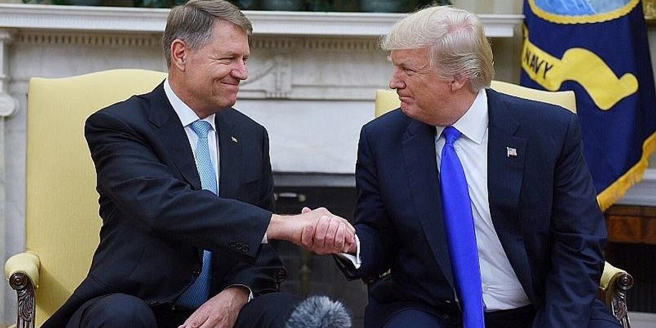 Клаус Йоханнис и Дональд Трамп / Фото: romania-insider.com