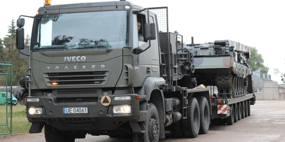 Польська військова техніка. військові навчання,