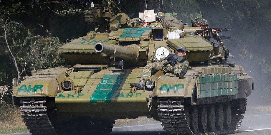 Боевики в Донбассе / Sergei Grits, AP Photo