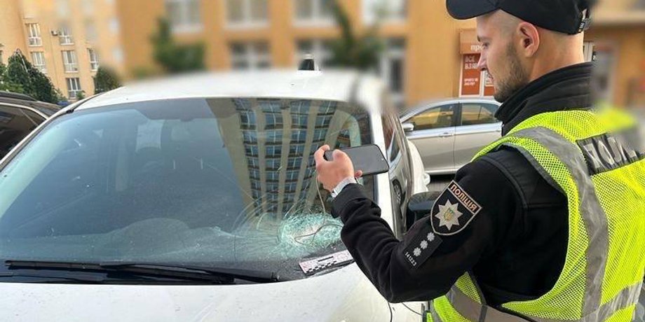 обстрел киева, ракетный обстрел киева 30 мая, последствия обстрела киева, разбитая машина в киеве
