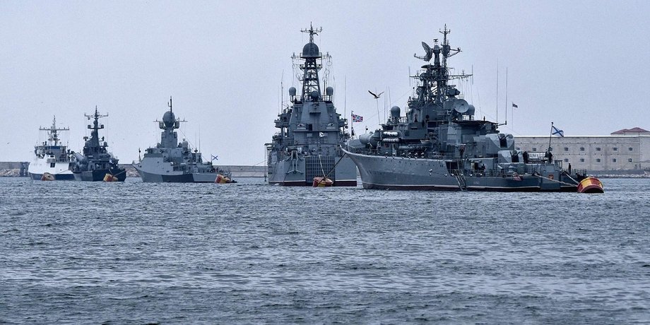 Судна Чорноморського флоту РФ в морі