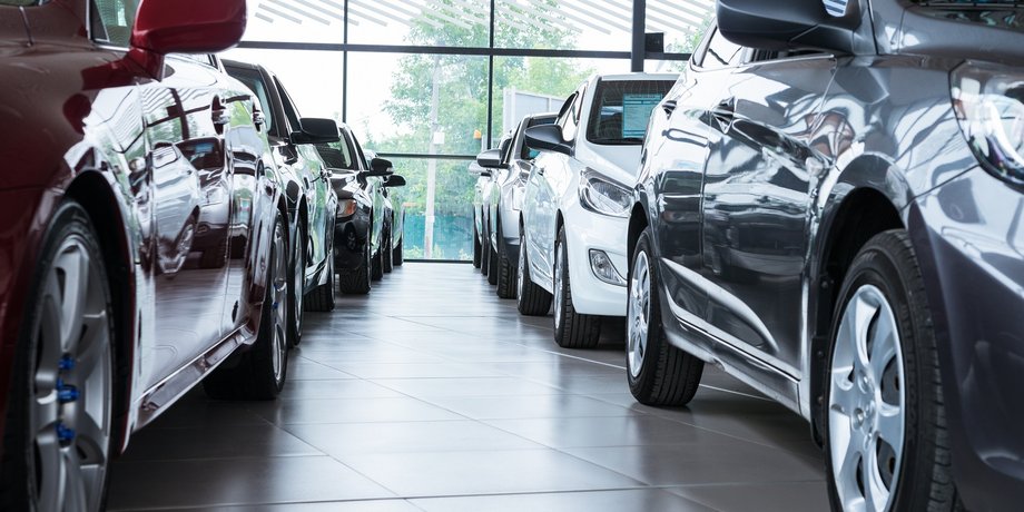 продажі автомобілів