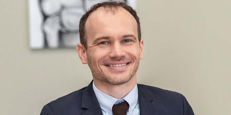 малюська, министр юстиции, глава миюста