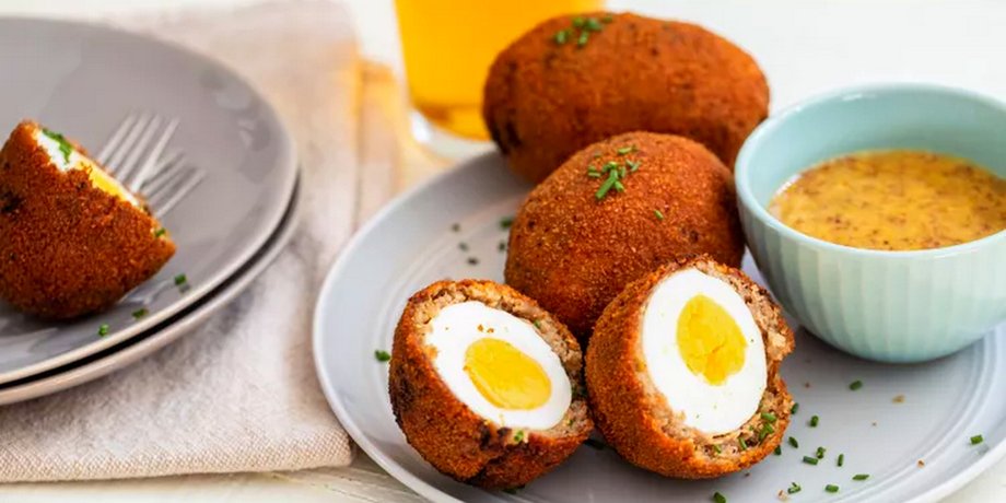 Яйца по-шотландски, яйца рецепт, яйца в фарше