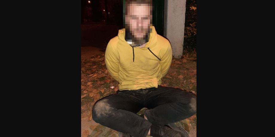 В Киеве в дом замглавы ОП Игоря Жовквы кинули коктейль Молотова