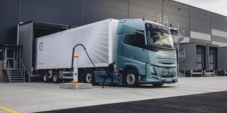 Volvo FH Electric, новый Volvo FH Electric, грузовик Volvo, электромобиль Volvo, электромобиль Volvo