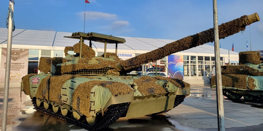 танки з мангалом