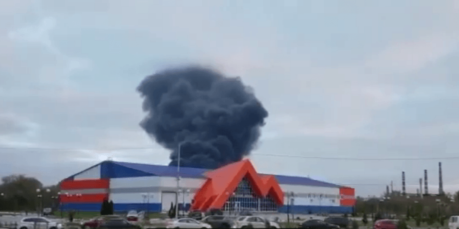 Пожар на предприятии в Белгородской области