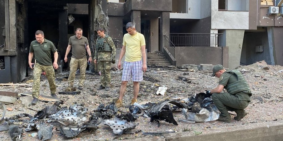 Ракетний обстріл Києва, ракетний удар по Києву, ракета потрапила до житлового будинку, ракетна атака