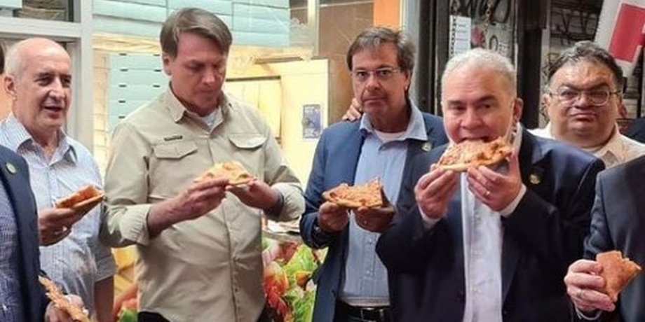 Жаир Болсонару, Бразилия, пицца,