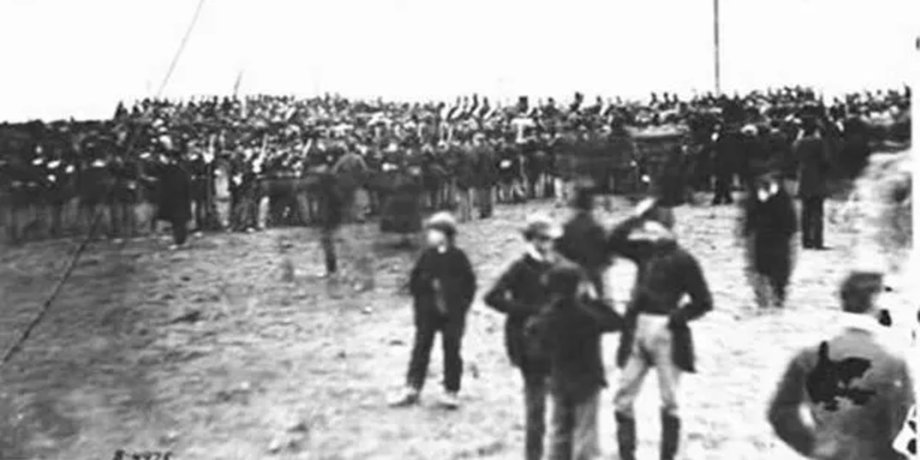 Мандрівник у часі, Проєкт Пегас, старовинна фотографія, Ендрю Босіаго, таємний проєкт, телепортація, стрибки в часі,