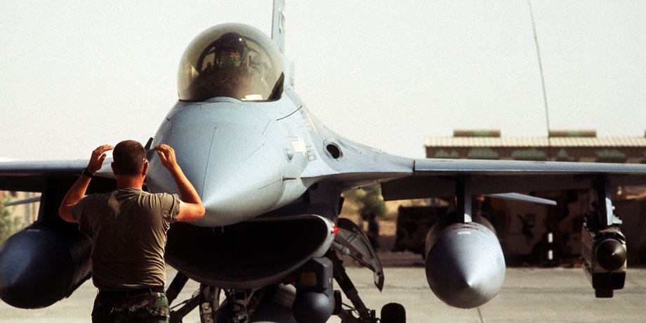 F-16, поставки F-16, когда прибудут F-16, F-16 в украине