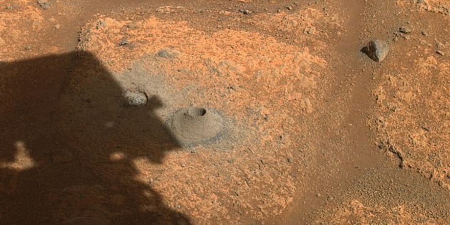 Изображение, сделанное марсоходом Perseverance 6 августа, 2021 года