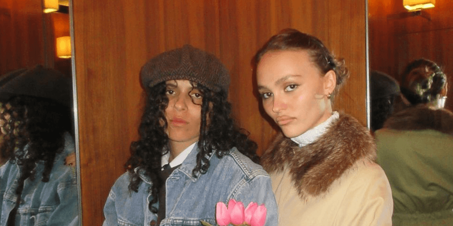 Лили-Роуз Депп и 070 Shake, девушка дочери джонни деппа, лили-роуз депп девушка, носферату премьера