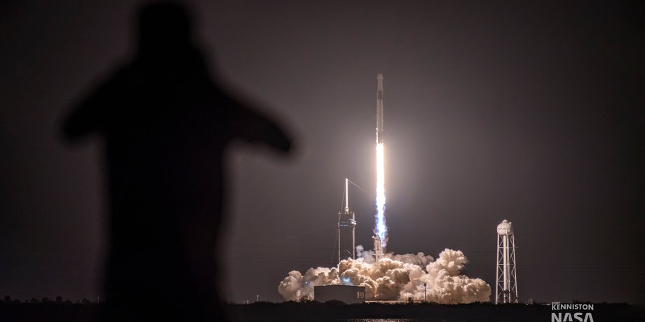 запуск ракеты falcon 9