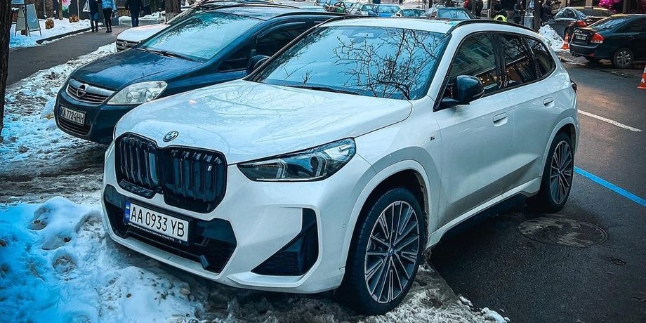 Новый BMW X1, BMW X1, кроссовер BMW, электромобиль BMW, BMW ix1 2023