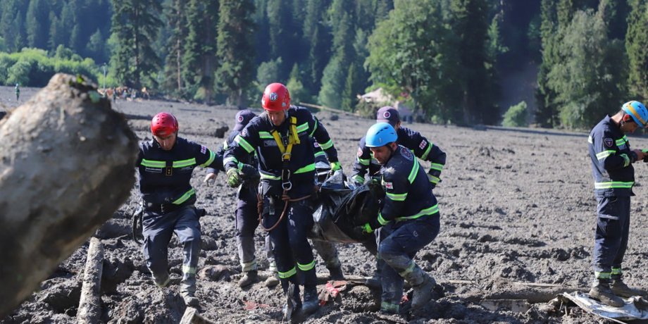 новини грузії, зсув ґрунту, шові, рятувальники, загиблі, курорт, гірський курорт шові