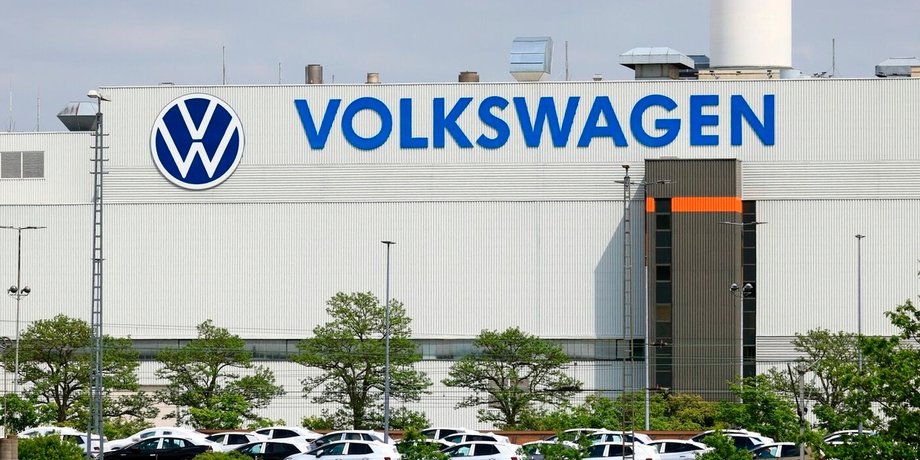 Volkswagen може віддати свій завод під виробництво зброї