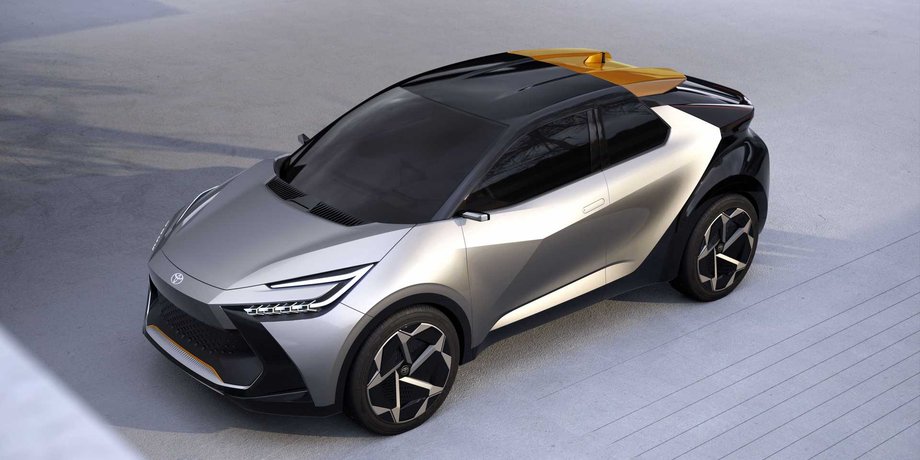 Toyota C-HR 2023, Toyota C-HR, новая Toyota C-HR, кроссовер Toyota C-HR, кроссовер Toyota