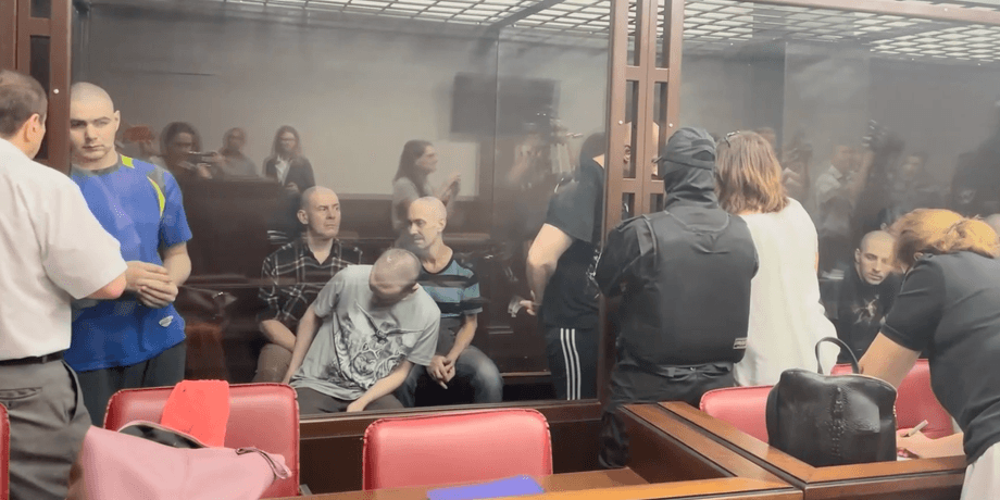 суд Айдар, суд украинцы, суд пленные, судят пленных, суд защитники, суд бойцы ВСУ