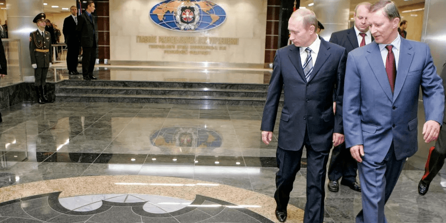 Президент РФ, Владимир Путин, глава Минобороны, Сергей Иванов