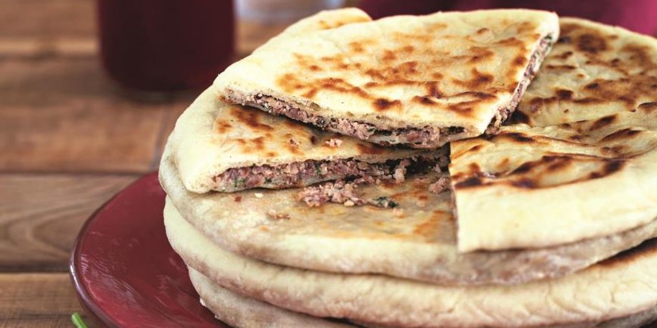 пирог лобиани, пирог с фасолью, вкусный пирог, простой рецепт пирога, грузинская кухня