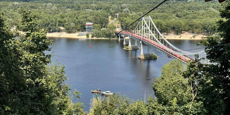 Обрыв троса на аттракционе