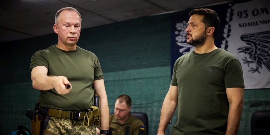 Владимир Зеленский и Александр Сырский Зеленский освободил Сырского от должности главнокомандующего