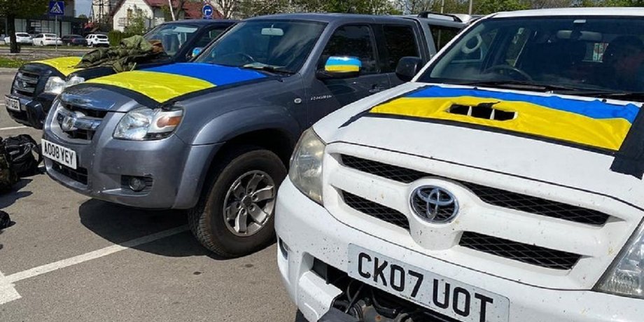 Джереми Кларксон, Ферма Кларксона, шоу Top Gear, The Grand Tour, гуманитарная помощь, Toyota Hilux, Ford Ranger