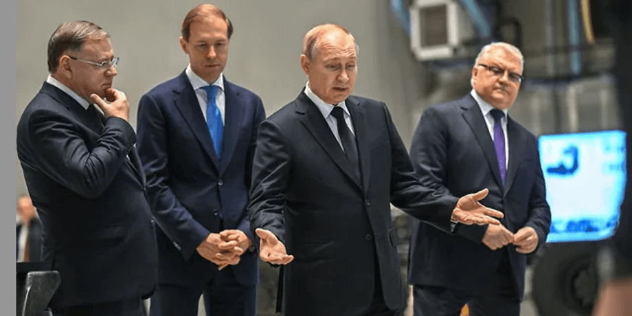 Путин на заводе по производству ракет