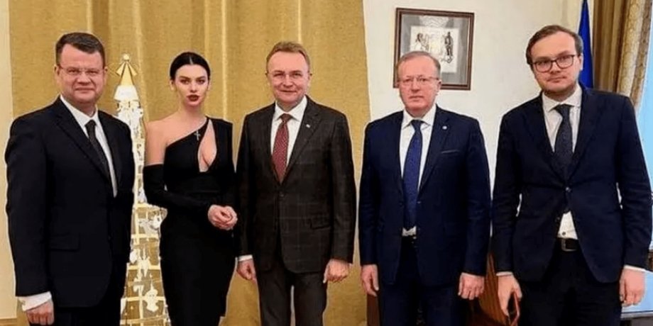 Христина Тишкун, Ігор Гарбарук, Андрій Садовий