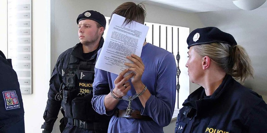 подозреваемы в изнасиловании, Чехия подозреваемый, подозреваемый украинец