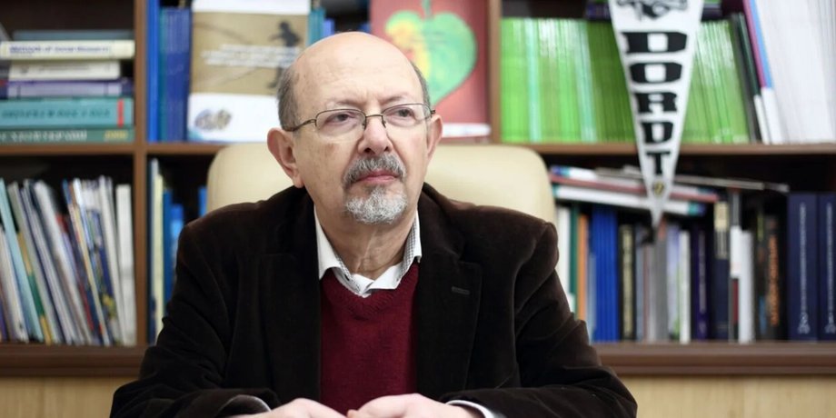 Владимир Паниотто
