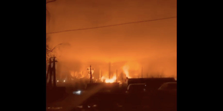 Взрыв на НПЗ,