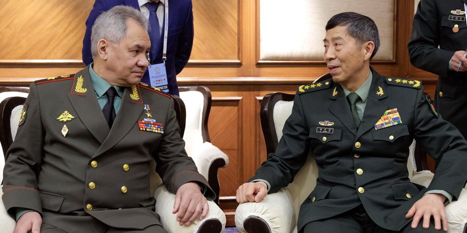 Ли Шанфу и Сергей Шойгу