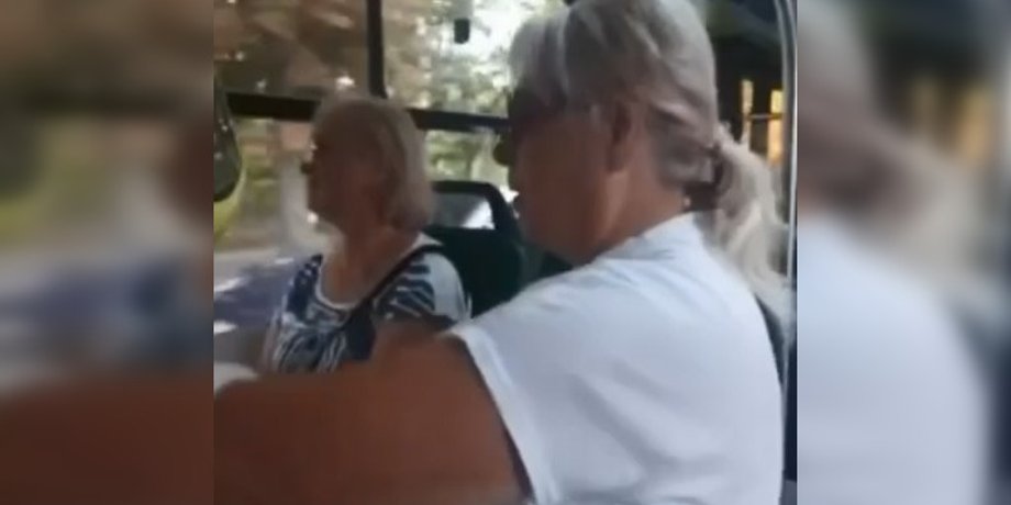 фото пасажирів маршрутки, у якій напали на матір військового