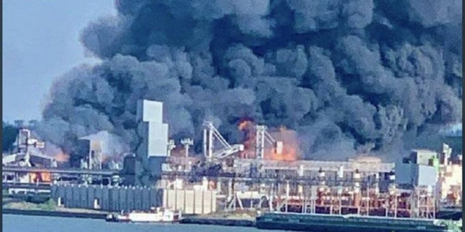 атака на зерновой терминал в Николаеве, ракетный удар по Николаеву, Россия провоцирует продовольственный кризис