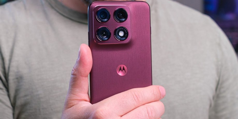 Огляд Motorola Edge 70 Pro