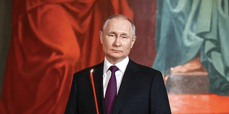 Путин в храме