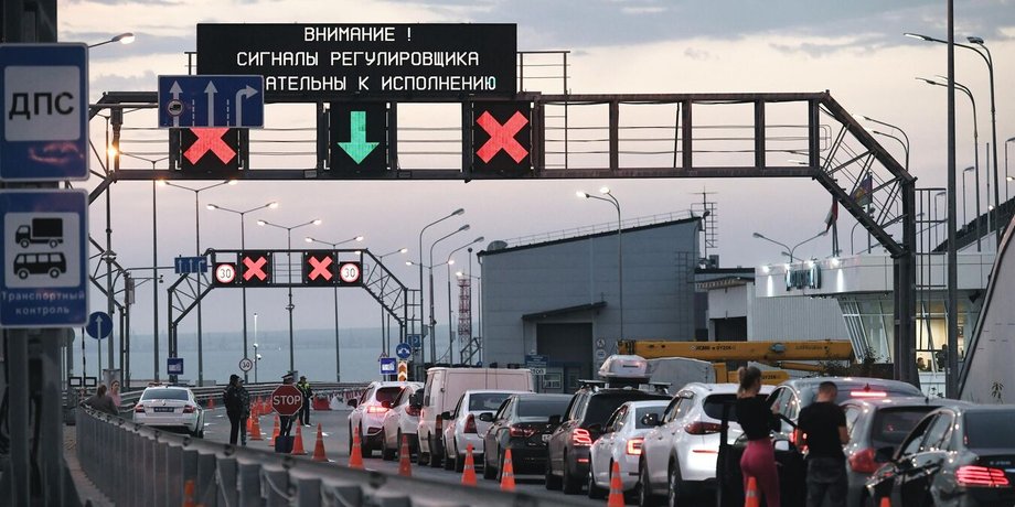 Крымский мост, взрывы в Крыму, пробки, логистика, российские оккупанты