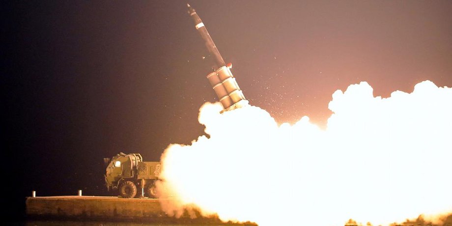 пуск ракети корея, північна корея ракети, кндр ракети