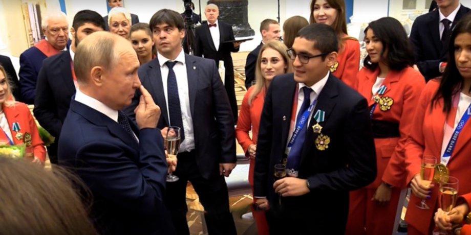 Путин нос