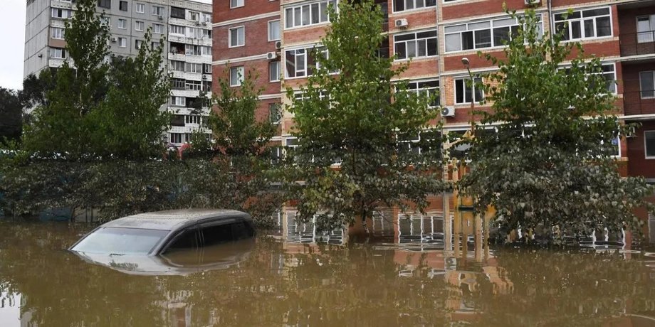 Повінь в Южно-Сахалінську, Южно-Сахалінськ злива, Южно-Сахалінськ тайфун, Южно-Сахалінськ надзвичайна ситуація, РФ надзвичайна ситуація