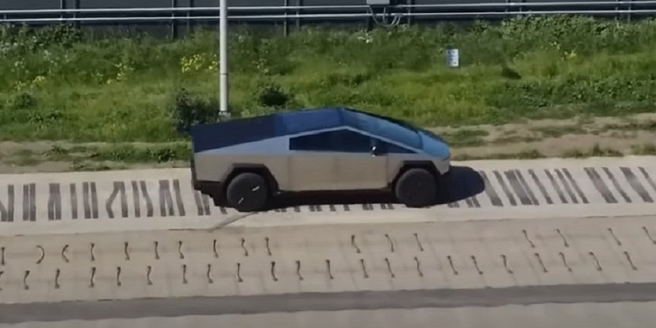 Tesla, Tesla Cybertruck, Авто, Автомобили, Электромобили, Пикап, Видео, Испытания, Тесты, Подвеска, Краш-тест