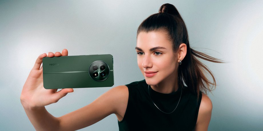 Realme 12, Realme 12+, смартфоны