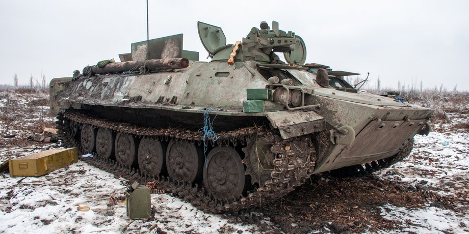 Украинские АЗС, война в Украине, российская техника