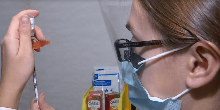 Вакцинація AstraZeneca, вакцина, препарат, covid-19, коронавірус, пандемія коронавируса