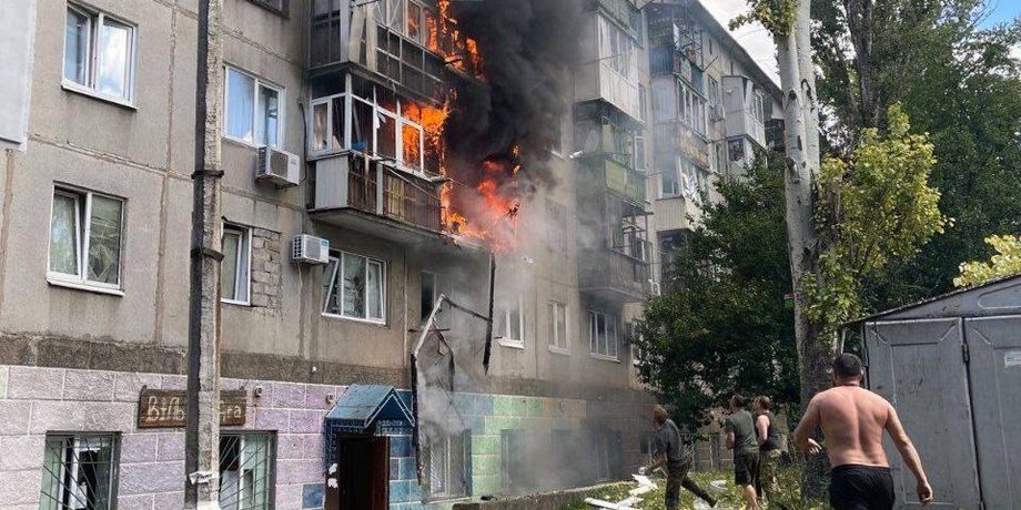 обстрел Краматорска, по Краматорску ударили авиационными ракетами, ракетный обстрел, гражданская инфраструктура