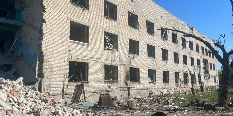 новости авдеевки, укрытие, ракетный обстрел, обстрел авдеевки больница